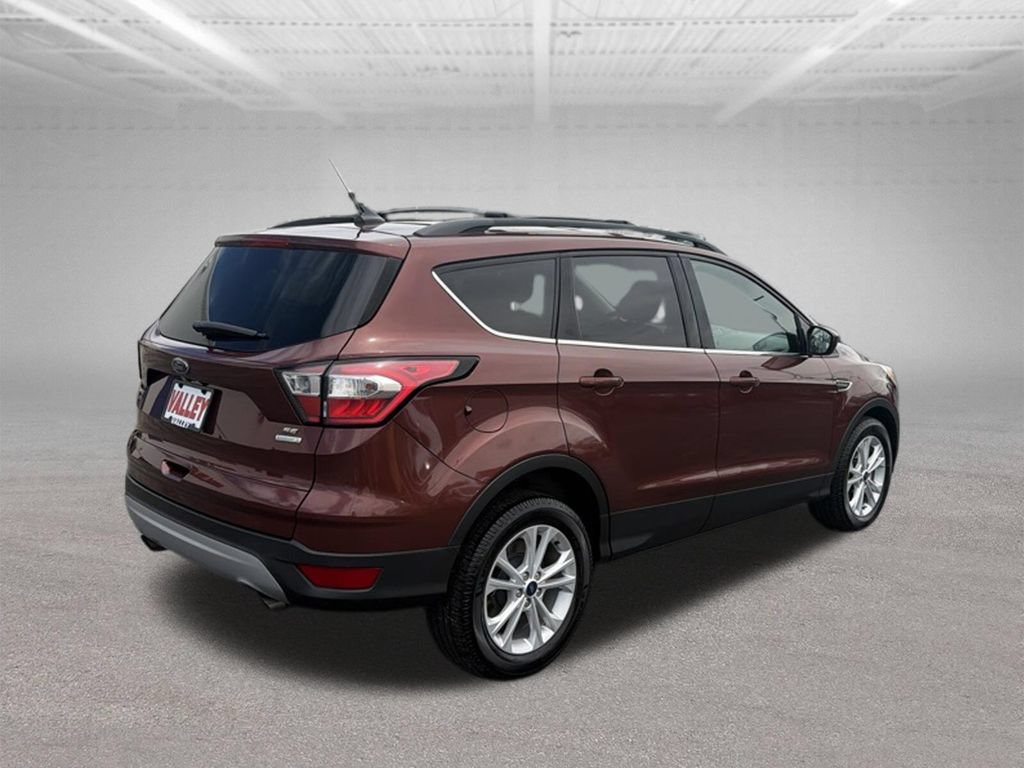 Certified 2018 Ford Escape SE w/ SE Sync 3 Package FWD image 11