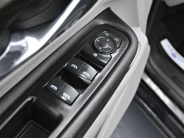 Used 2022 GMC Terrain SLE image 14