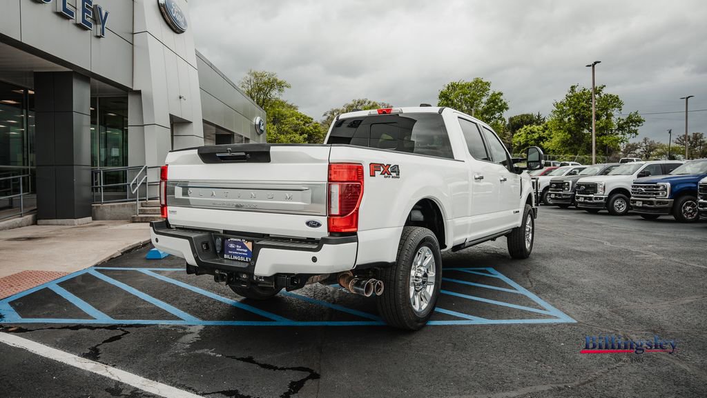 Certified 2022 Ford F250 Platinum w/ FX4 Off-Road Package AWD/4WD image 7