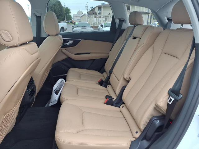 Used 2023 Audi Q7 3.0T Prestige AWD/4WD image 16