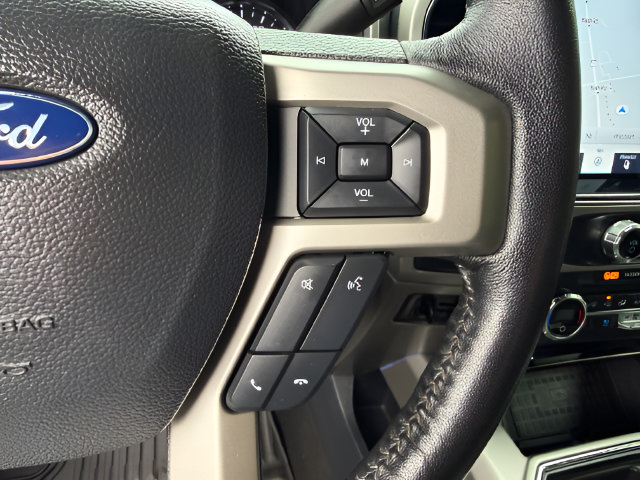 Certified 2022 Ford F350 Lariat w/ Black Appearance Package AWD/4WD image 22