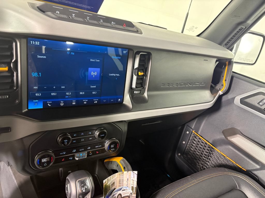 Certified 2023 Ford Bronco Badlands w/ Sasquatch Package AWD/4WD image 16