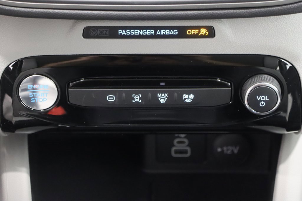 Certified 2024 Ford Escape SE image 39