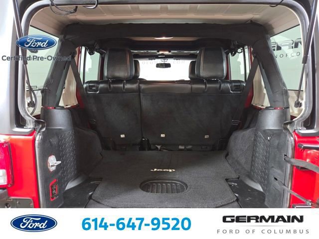 Used 2017 Jeep Wrangler Unlimited Rubicon w/ Connectivity Group AWD/4WD image 23