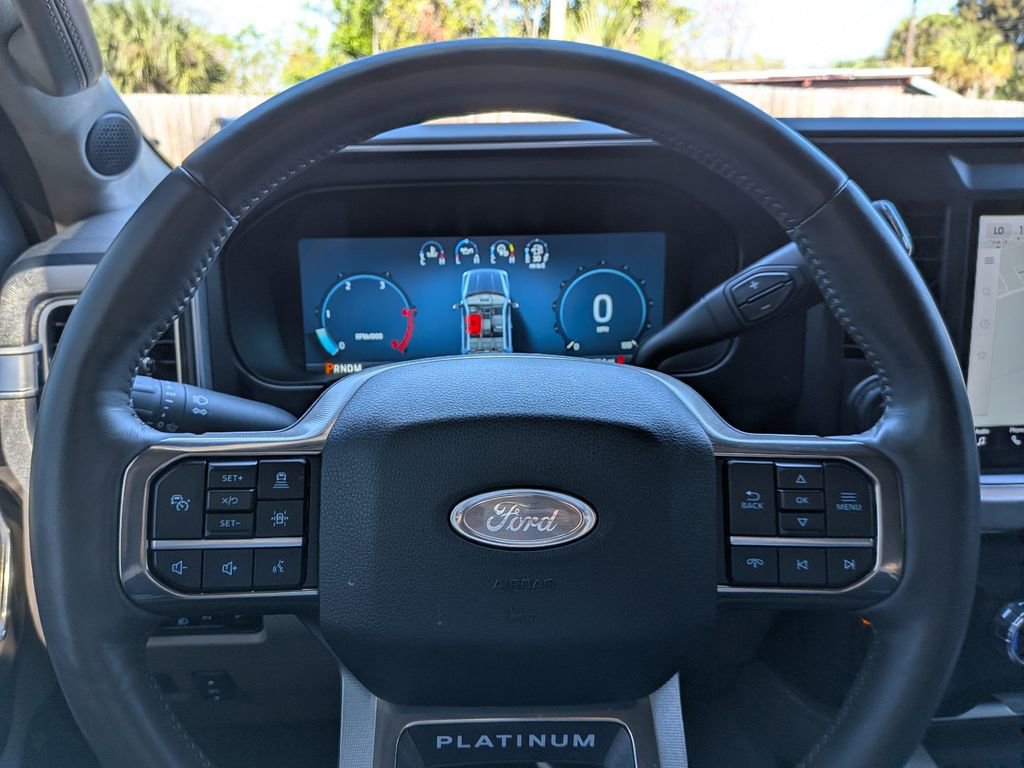 Certified 2025 Ford F250 Platinum w/ Platinum Plus Package image 27