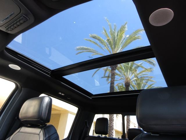 Certified 2023 Ford F150 Raptor w/ Raptor Carbon Fiber Package AWD/4WD image 26