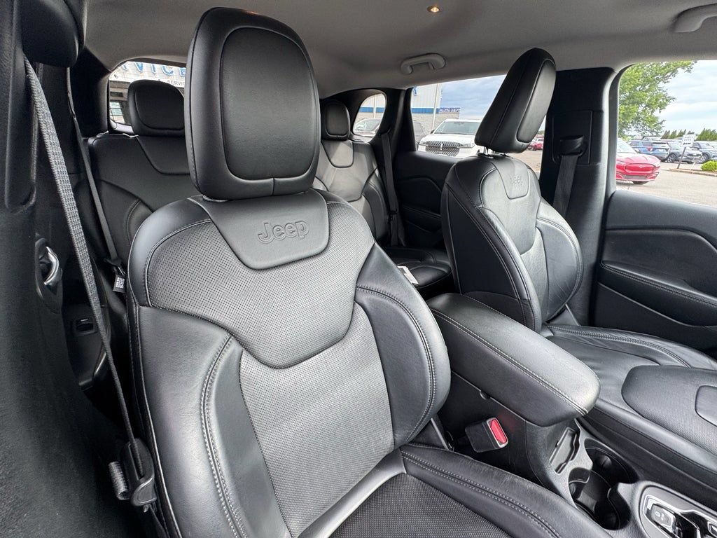 Used 2020 Jeep Cherokee Limited FWD image 13