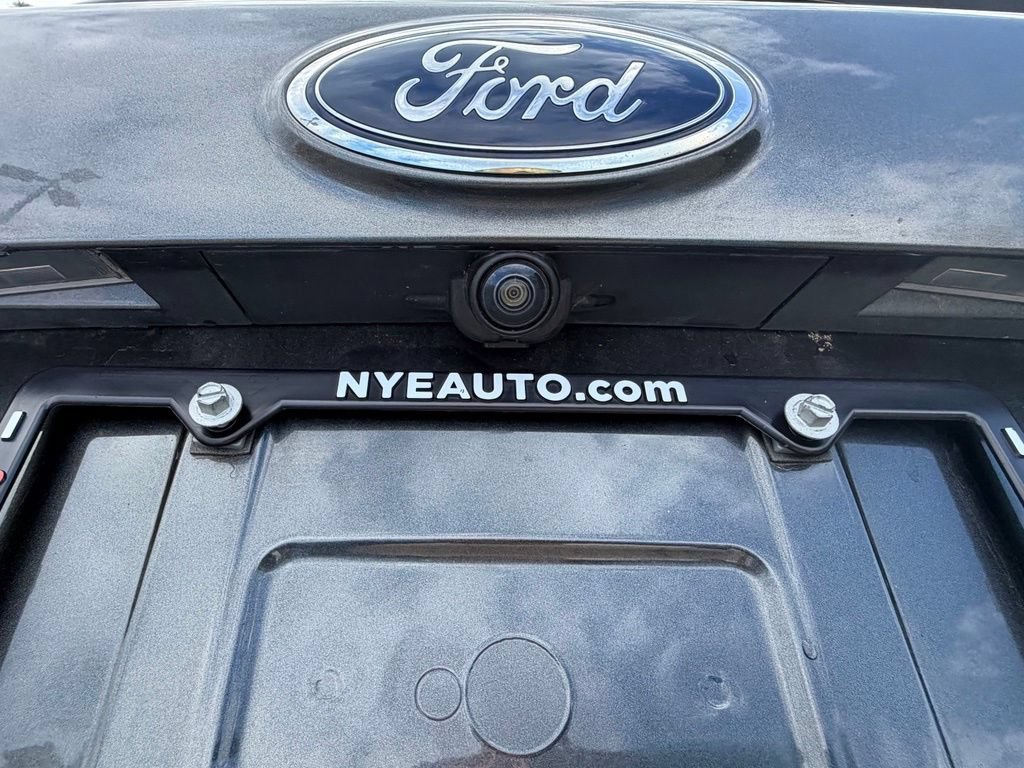 Certified 2019 Ford Escape Titanium AWD/4WD image 41
