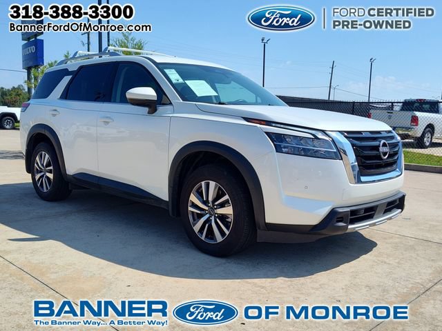 Used 2024 Nissan Pathfinder SL FWD image 11