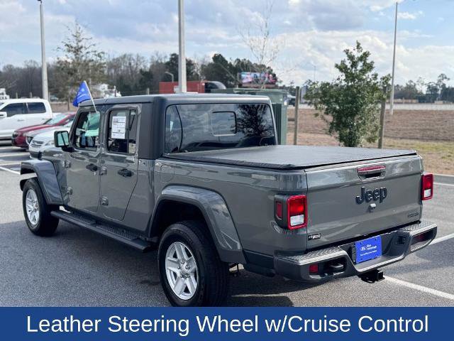 Used 2021 Jeep Gladiator Sport image 6
