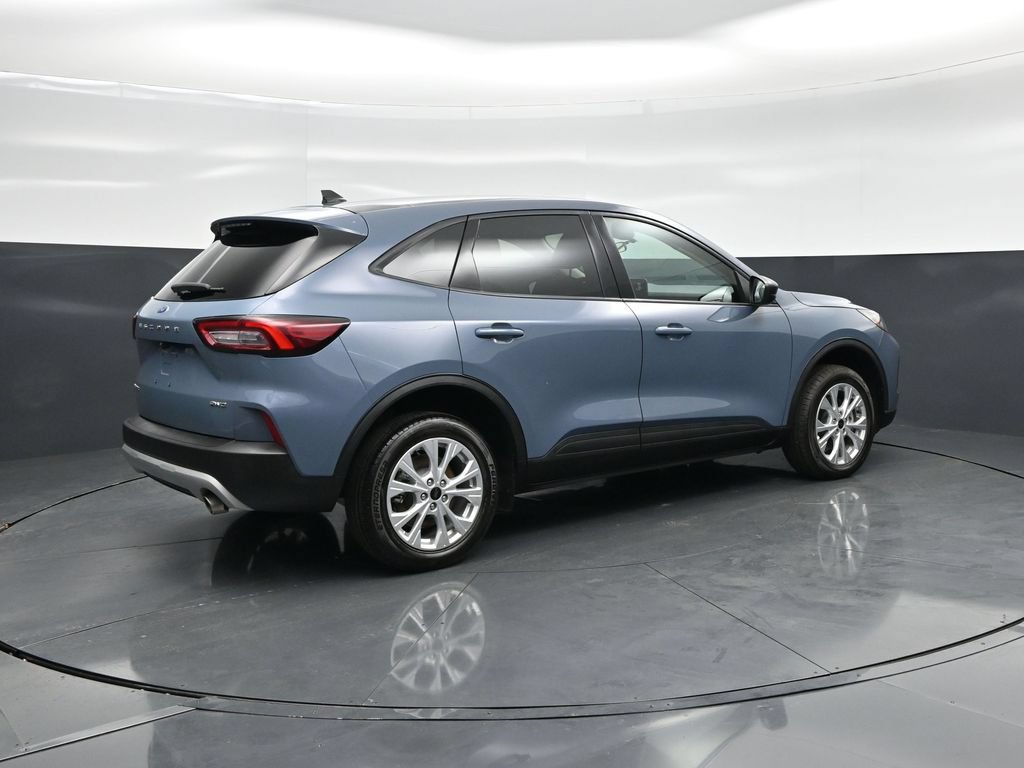 Certified 2025 Ford Escape Active AWD/4WD image 26