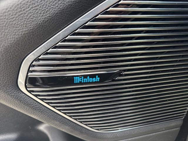 Used 2022 Jeep Grand Cherokee Overland w/ Luxury Tech Group IV image 26