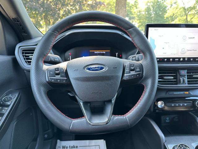Certified 2023 Ford Escape ST-Line w/ Tech Pack #1 AWD/4WD image 12