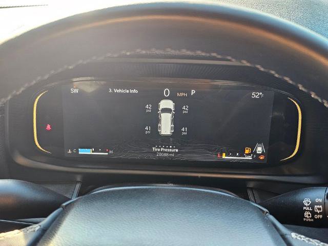 Used 2024 Jeep Wagoneer Series II image 18