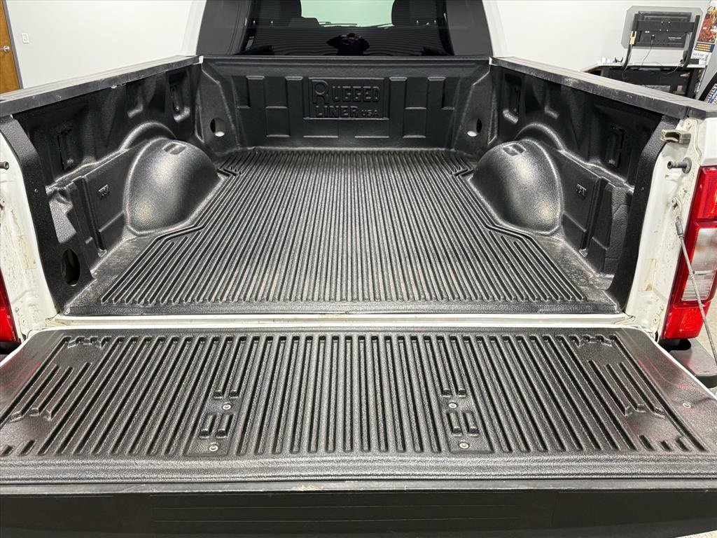 Certified 2022 Ford F250 XLT w/ XLT Value Package image 15