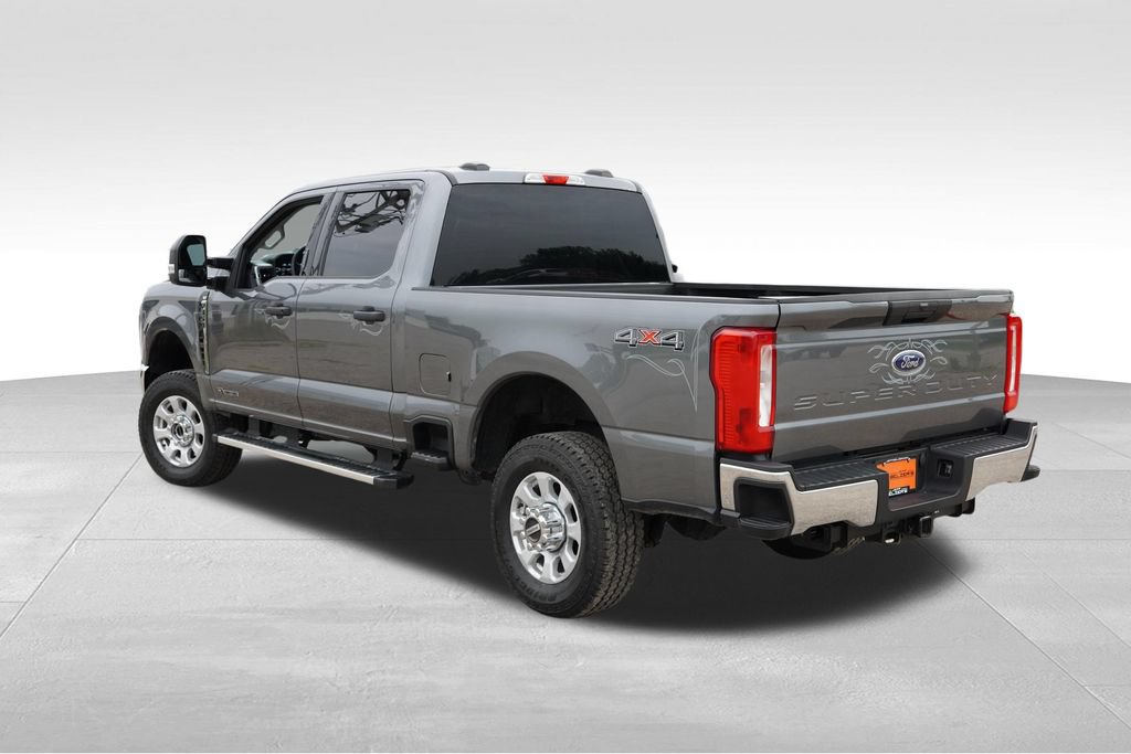 Certified 2024 Ford F350 XLT AWD/4WD image 7