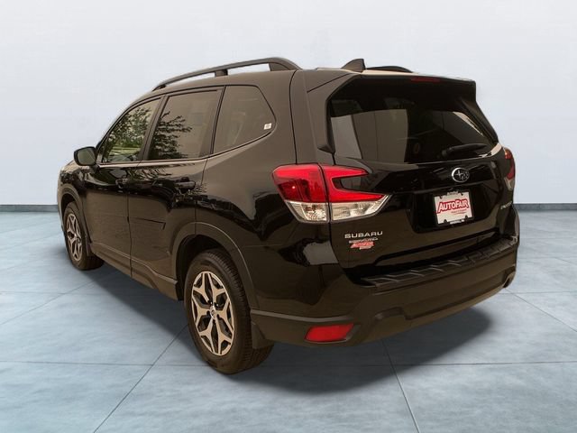 Used 2021 Subaru Forester Premium AWD/4WD image 5
