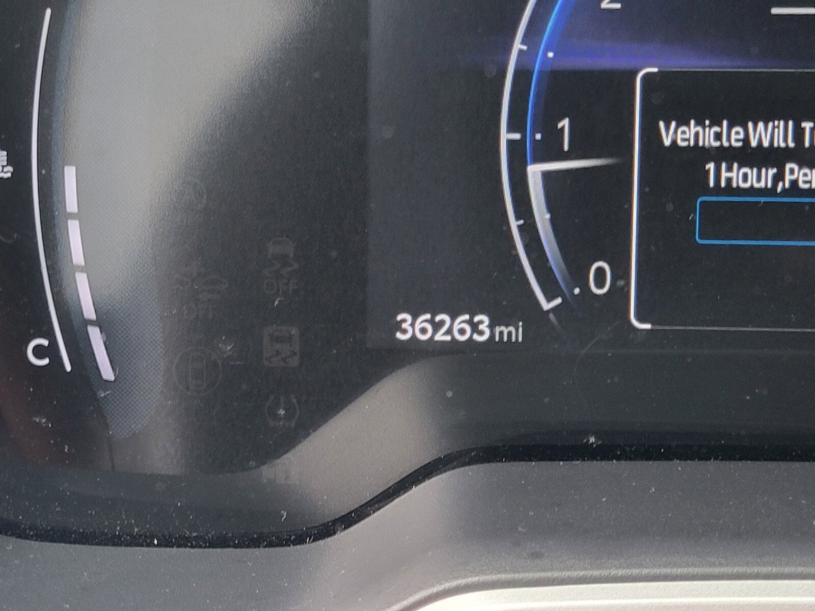 Used 2025 Toyota Corolla XSE FWD image 30