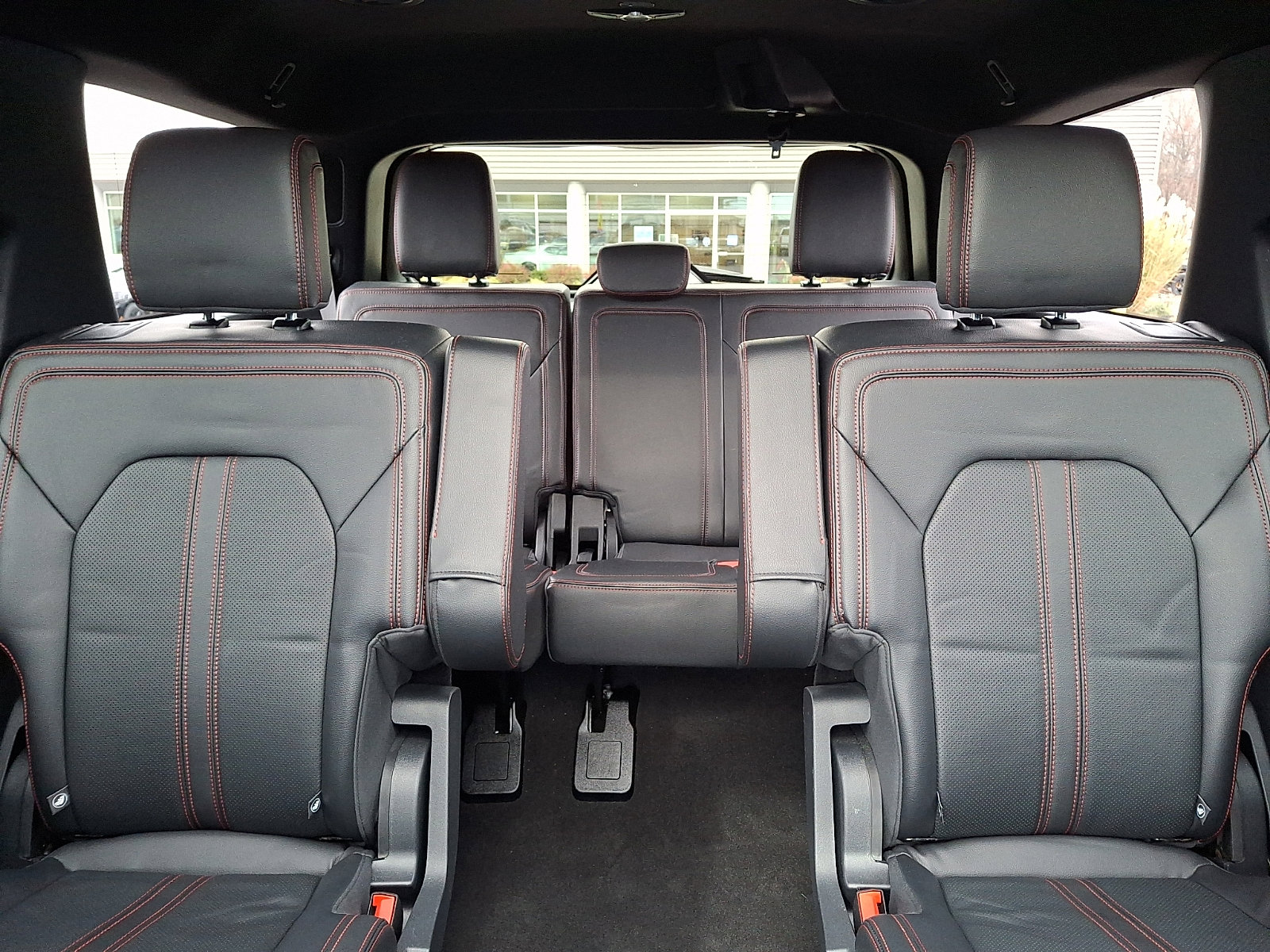 Certified 2024 Ford Expedition Limited image 19