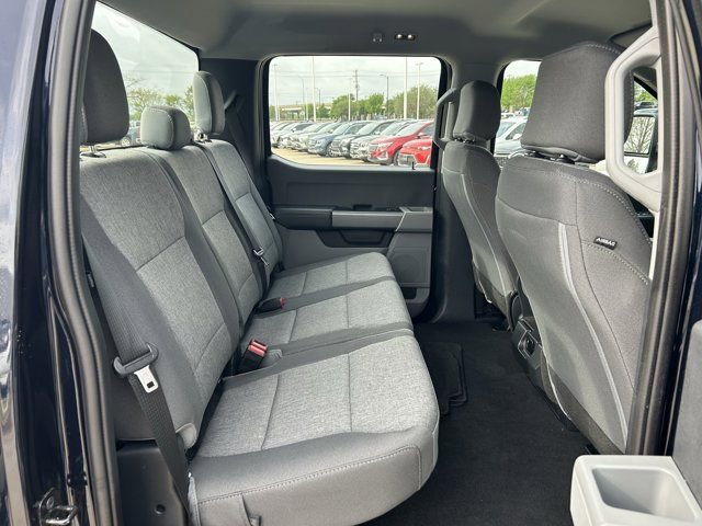 Certified 2025 Ford F350 XL w/ STX Appearance Package AWD/4WD image 30