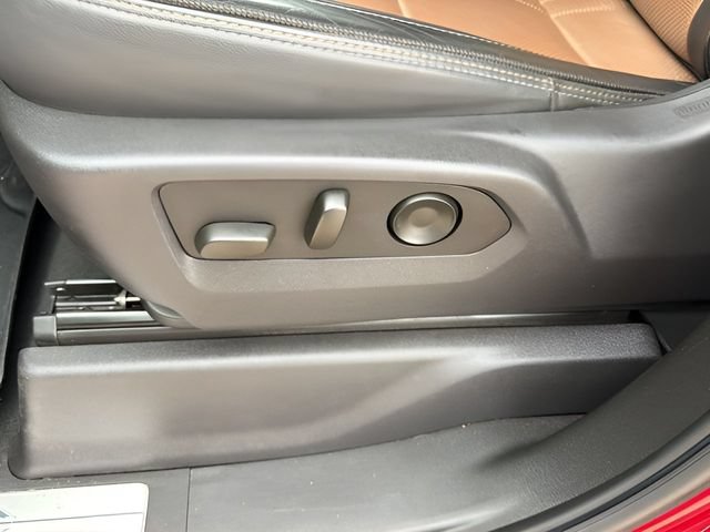 Used 2024 Chevrolet Silverado 3500 High Country AWD/4WD image 22