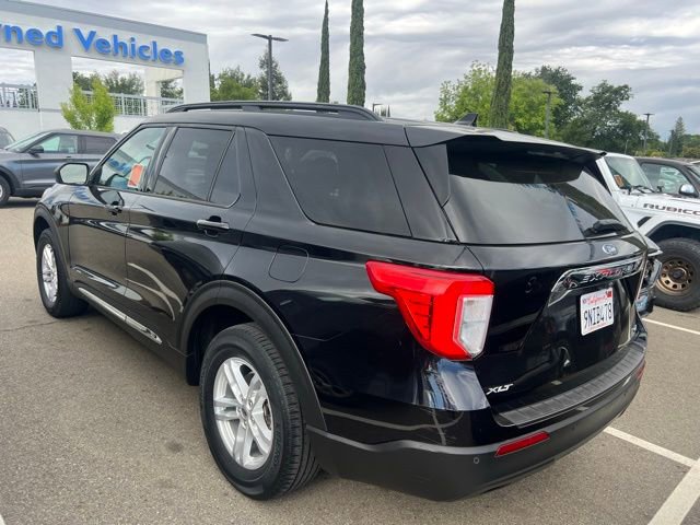 Certified 2020 Ford Explorer XLT w/ Comfort Package AWD/4WD image 8