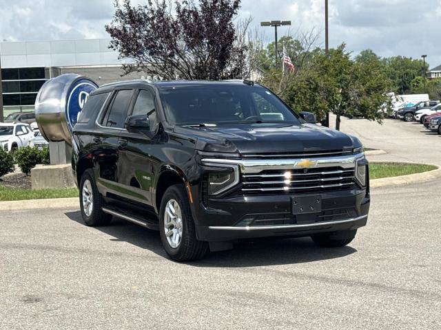 Used 2025 Chevrolet Tahoe LT RWD image 3