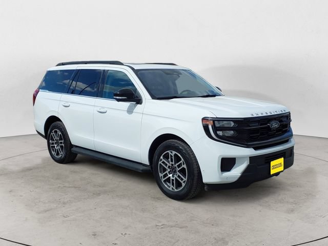 Certified 2025 Ford Expedition Active AWD/4WD image 7