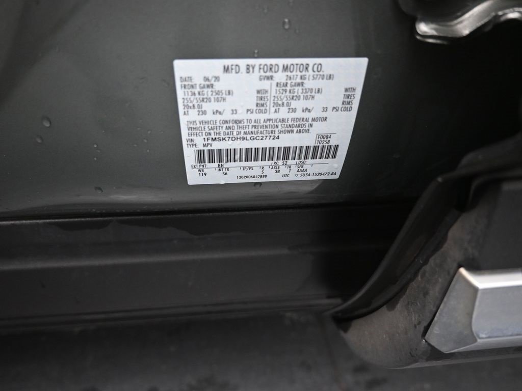 Certified 2020 Ford Explorer XLT w/ Equipment Group 202A image 20