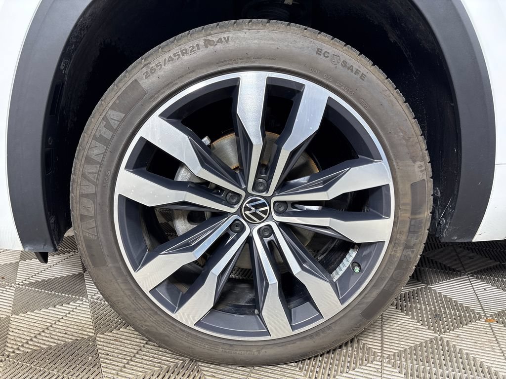 Used 2021 Volkswagen Atlas SEL Premium AWD/4WD image 12