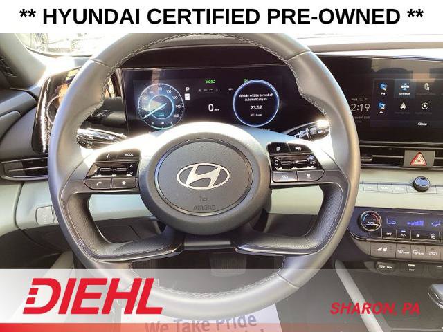 Certified 2025 Hyundai Elantra Limited FWD image 32