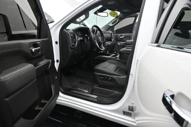 Used 2022 Chevrolet Silverado 2500 LTZ w/ LTZ Plus Package AWD/4WD image 23
