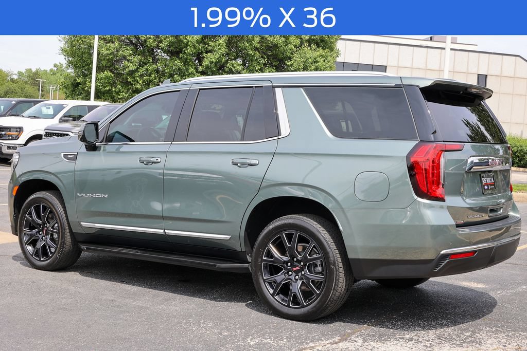 Used 2024 GMC Yukon SLT w/ SLT Luxury Package AWD/4WD image 28