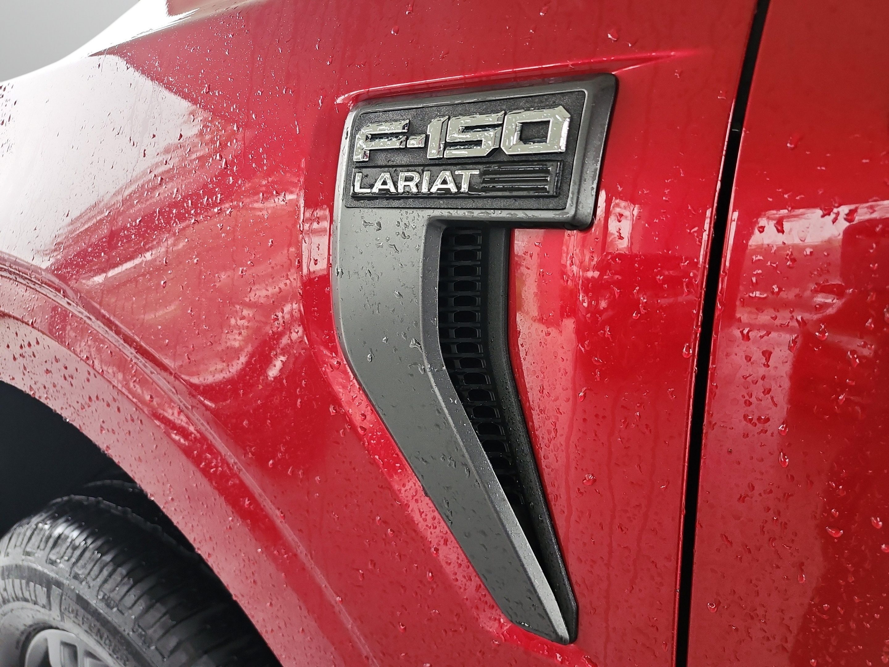 Certified 2023 Ford F150 Lariat w/ Equipment Group 502A High AWD/4WD image 30