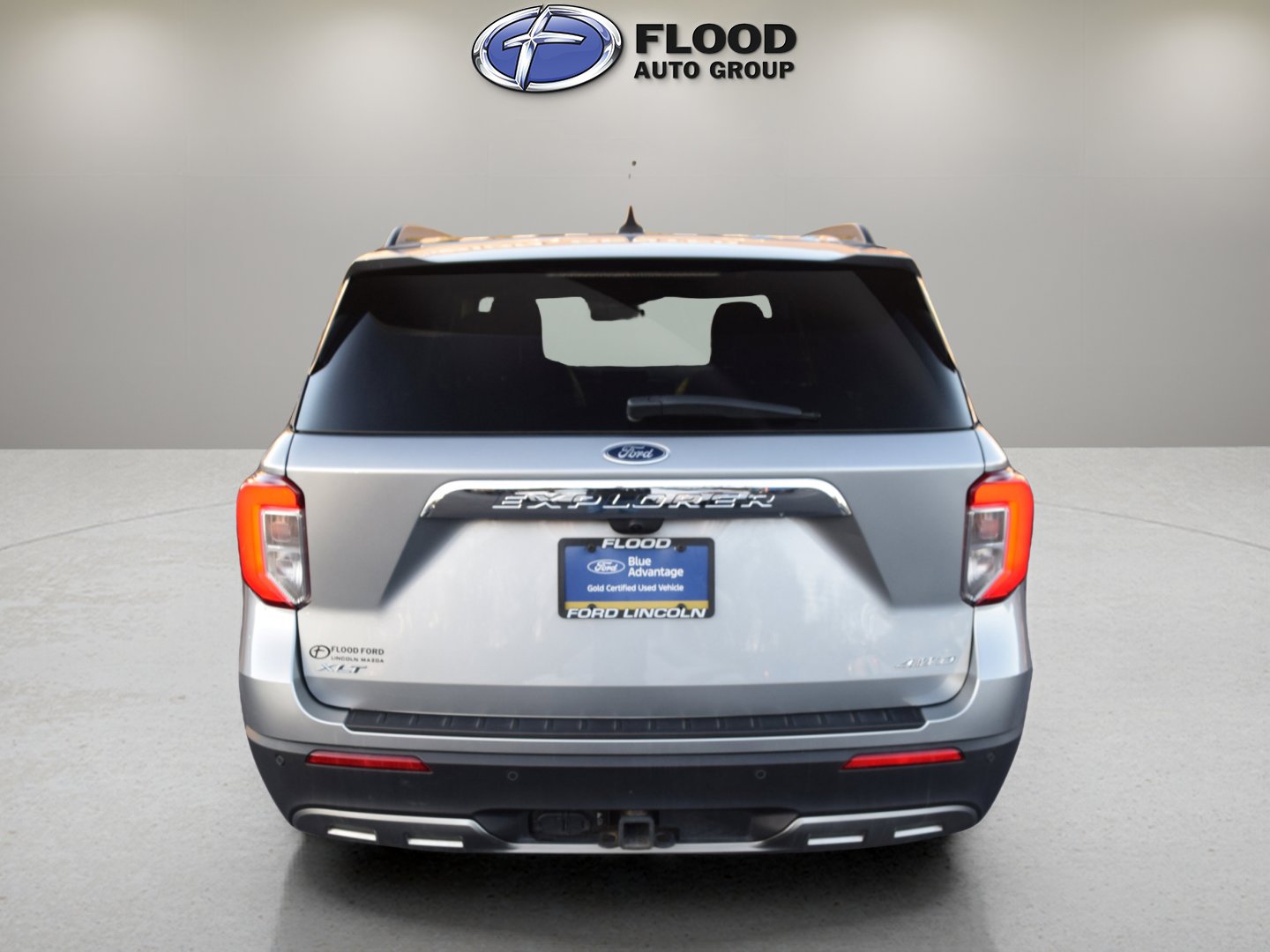 Certified 2023 Ford Explorer XLT w/ Equipment Group 202A image 5