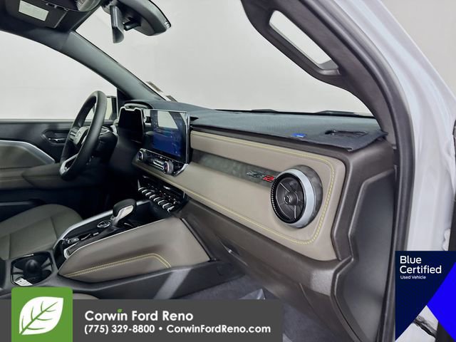 Used 2025 Chevrolet Colorado ZR2 w/ Technology Package image 33