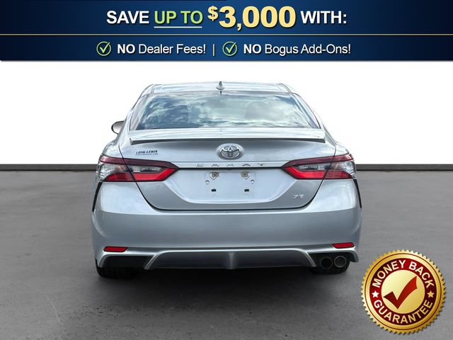 Used 2023 Toyota Camry SE FWD image 5