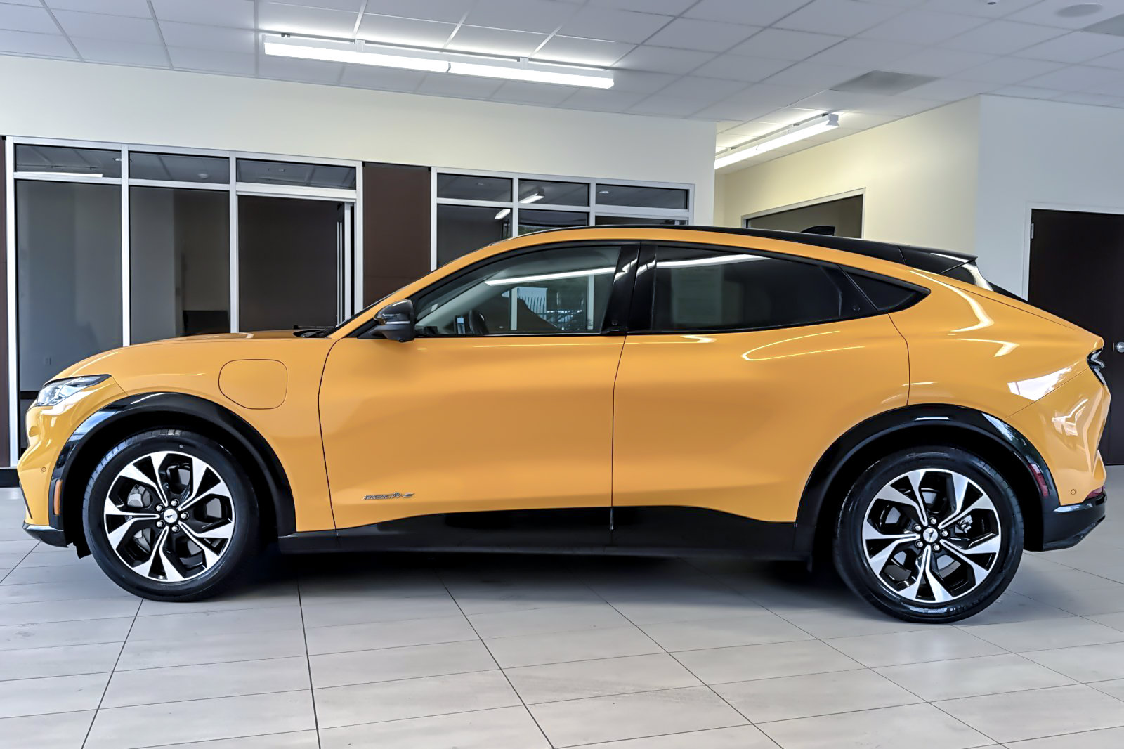 Certified 2023 Ford Mustang Mach-E Premium RWD image 7