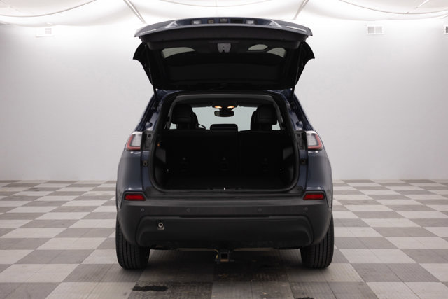 Used 2021 Jeep Cherokee Latitude Plus FWD image 10