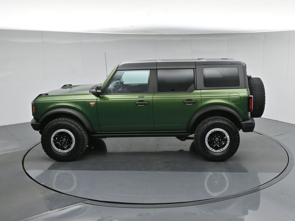 Certified 2023 Ford Bronco Badlands w/ Sasquatch Package AWD/4WD image 45