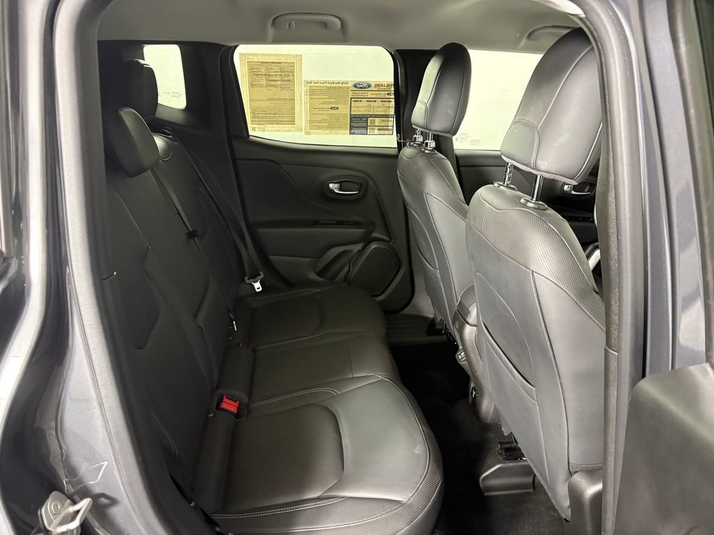 Used 2022 Jeep Renegade Limited AWD/4WD image 31