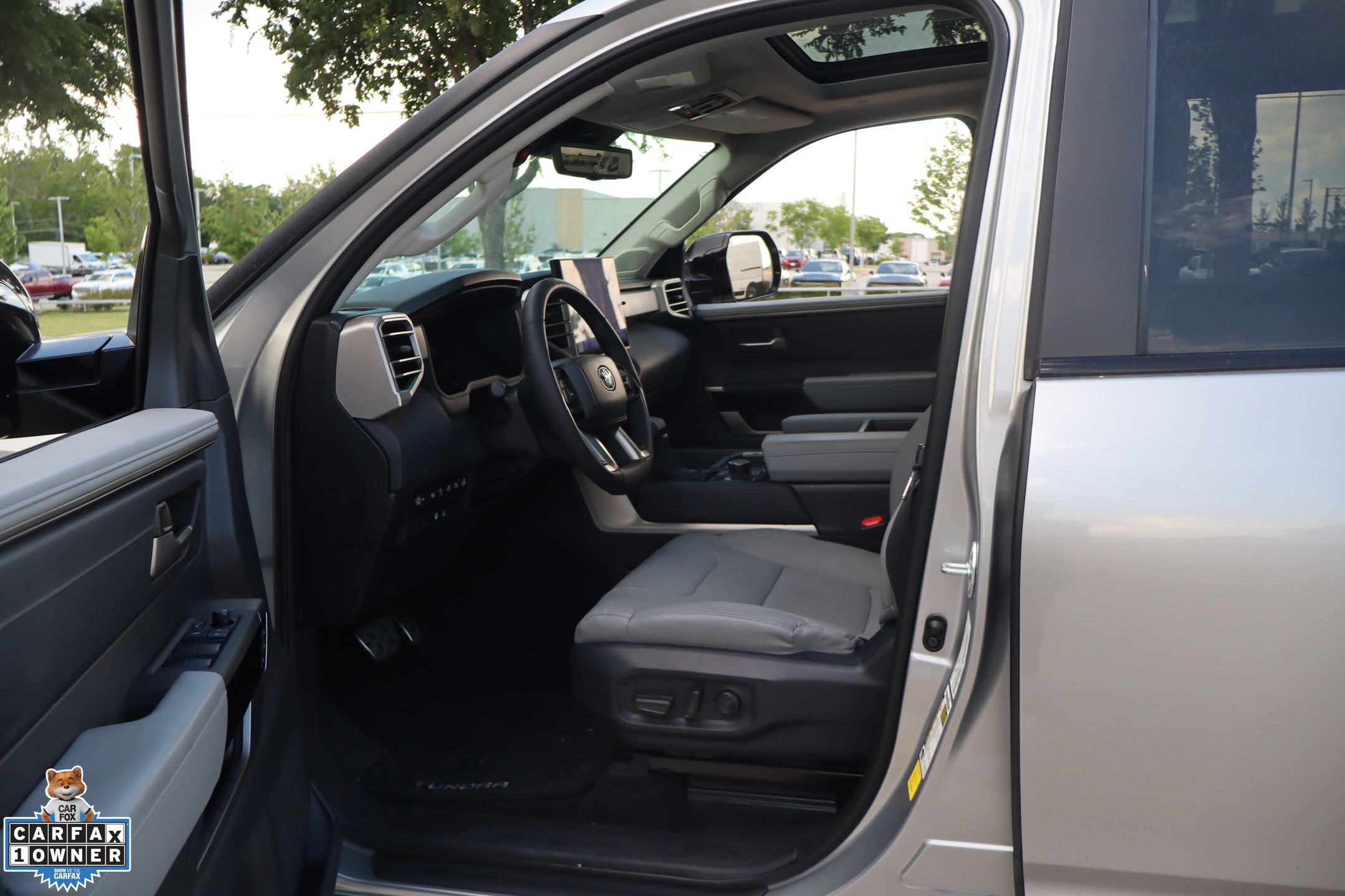 Used 2024 Toyota Tundra Limited w/ TRD Off-Road Package AWD/4WD image 26