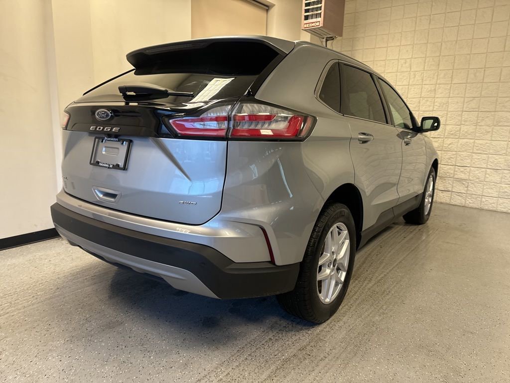Certified 2024 Ford Edge SEL w/ Convenience Package AWD/4WD image 44