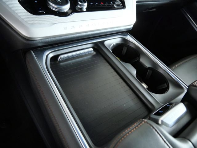 Certified 2025 Ford Expedition Active AWD/4WD image 23