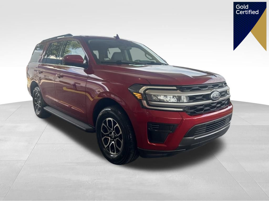 Certified 2022 Ford Expedition XLT image 1