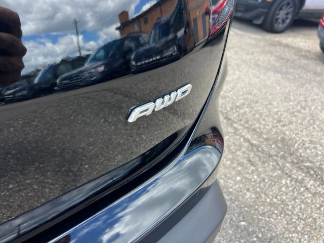Certified 2023 Ford Edge Titanium w/ Equipment Group 301A AWD/4WD image 23