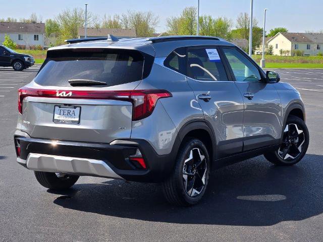 Used 2024 Kia Seltos EX AWD/4WD image 11