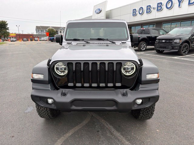 Used 2020 Jeep Wrangler Unlimited Sport AWD/4WD image 3