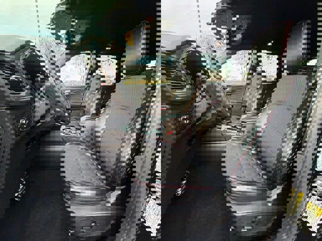 Certified 2023 Ford Escape ST-Line w/ Tech Pack #1 image 21