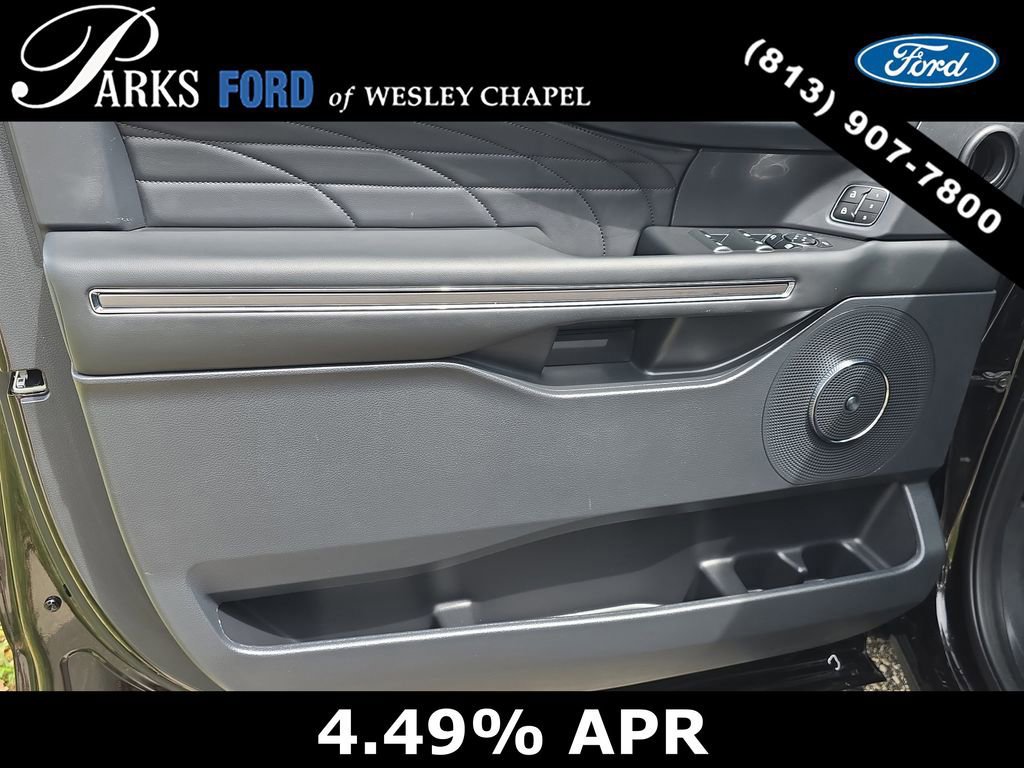 Certified 2024 Ford Expedition Platinum image 17